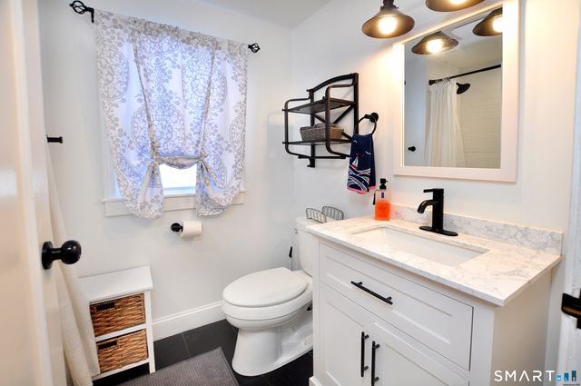 456 Plainville Avenue, Farmington, CT 06085