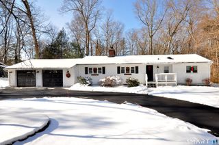 456 Plainville Avenue, Farmington, CT 06085