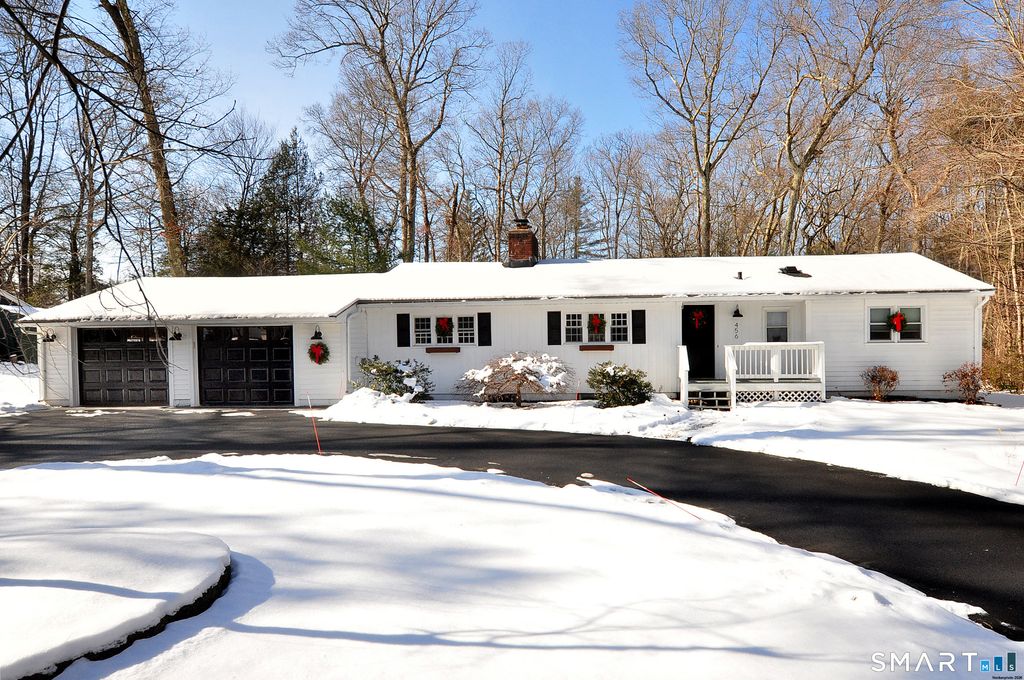 456 Plainville Avenue, Farmington, CT 06085