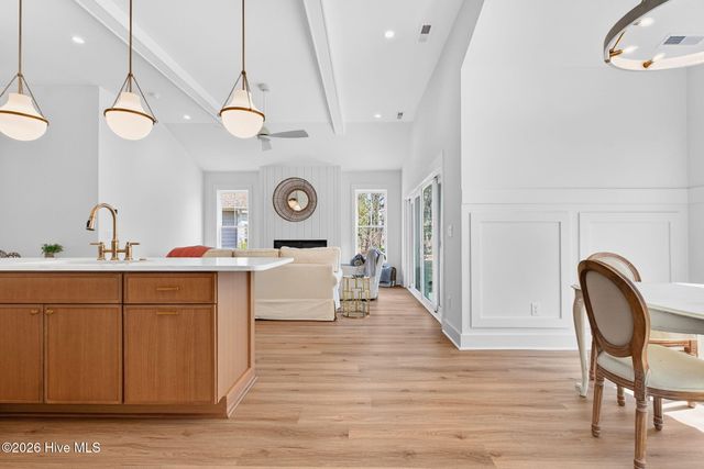 1643 Deerfield Drive SW, Ocean Isle Beach, NC 28469