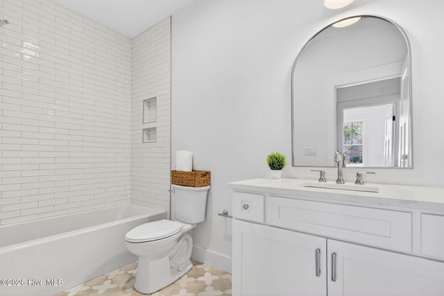 1643 Deerfield Drive SW, Ocean Isle Beach, NC 28469