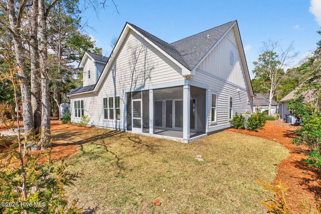 1643 Deerfield Drive SW, Ocean Isle Beach, NC 28469