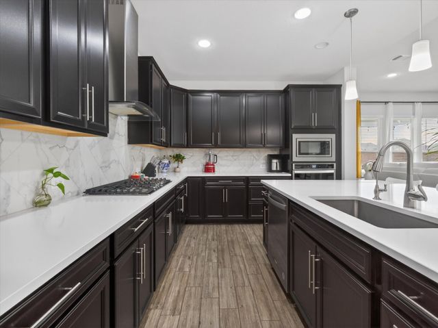 636 Corner Post Path, Celina, TX 75009