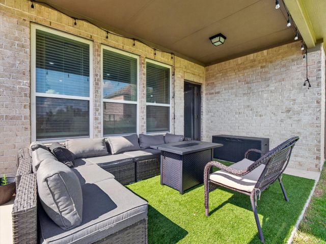 636 Corner Post Path, Celina, TX 75009