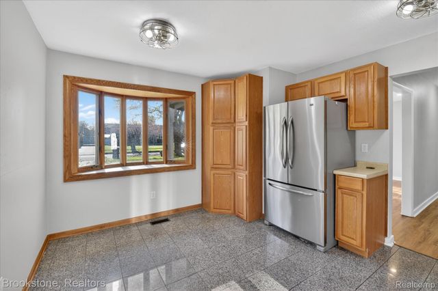 10972 Van Buren Street, Van Buren Charter Township, MI 48111