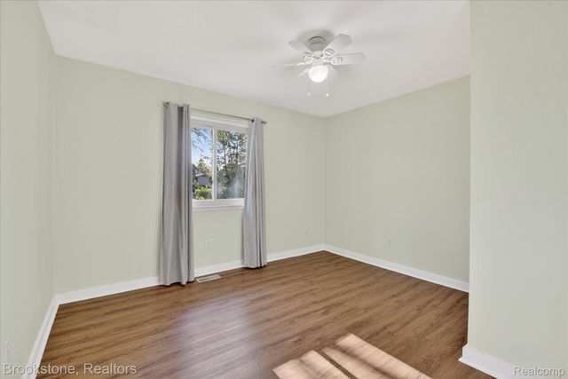 10972 Van Buren Street, Van Buren Charter Township, MI 48111