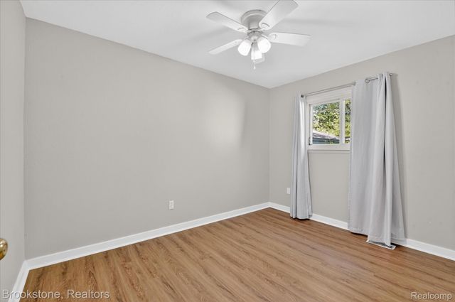 10972 Van Buren Street, Van Buren Charter Township, MI 48111