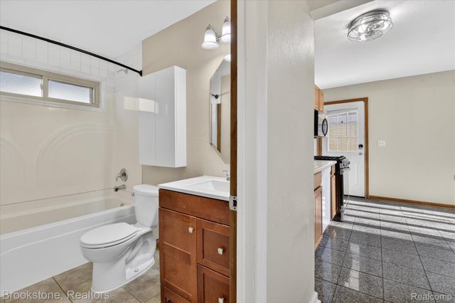 10972 Van Buren Street, Van Buren Charter Township, MI 48111
