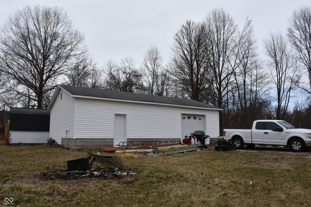 5995 Freedom Heights Drive, Freedom, IN 47431