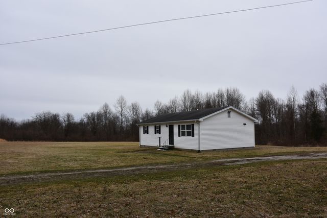 5995 Freedom Heights Drive, Freedom, IN 47431