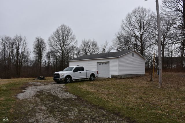 5995 Freedom Heights Drive, Freedom, IN 47431