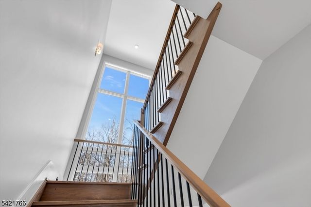 30 Kokora Ave, Montville Twp., NJ 07045