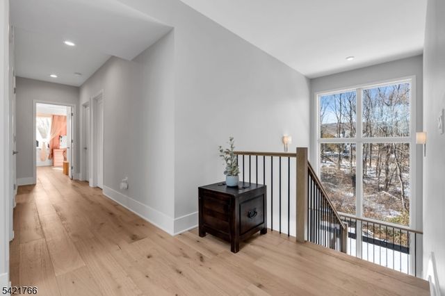 30 Kokora Ave, Montville Twp., NJ 07045