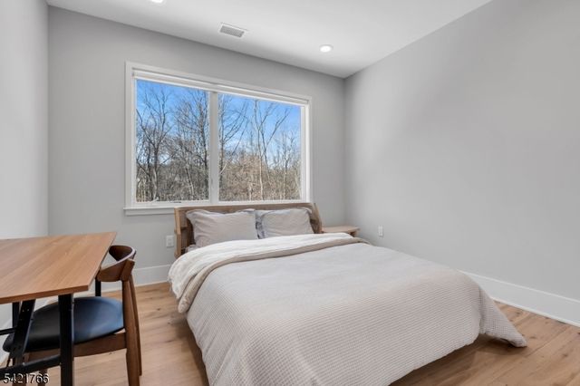 30 Kokora Ave, Montville Twp., NJ 07045