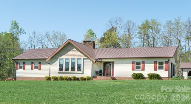 1368 Cajah Mountain Road, Hudson, NC 28638