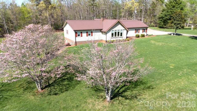 1368 Cajah Mountain Road, Hudson, NC 28638