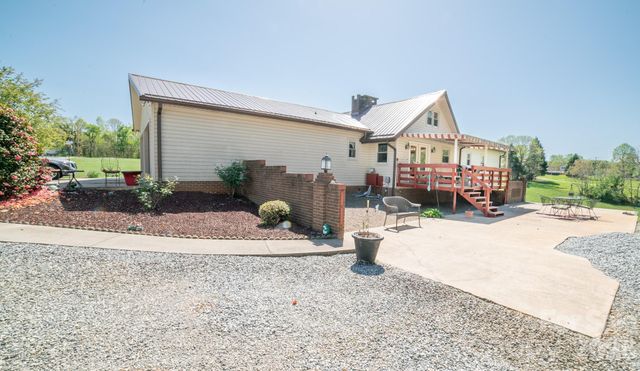 1368 Cajah Mountain Road, Hudson, NC 28638