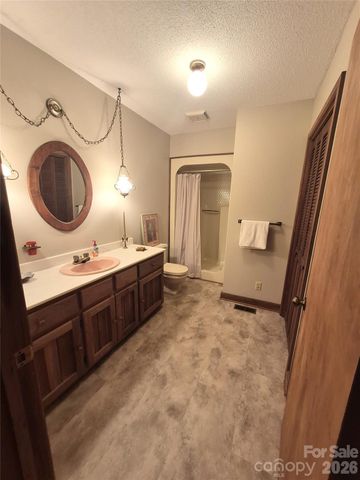 1368 Cajah Mountain Road, Hudson, NC 28638