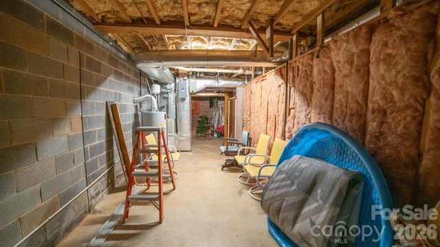 1368 Cajah Mountain Road, Hudson, NC 28638