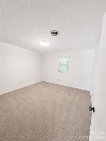 1368 Cajah Mountain Road, Hudson, NC 28638