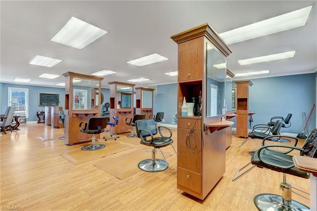 1418 Freeway Drive, Reidsville, NC 27320