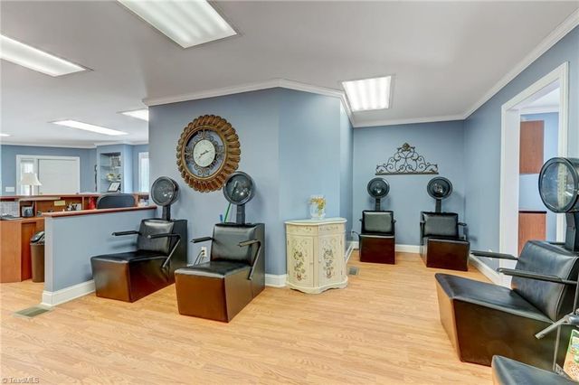 1418 Freeway Drive, Reidsville, NC 27320