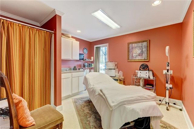 1418 Freeway Drive, Reidsville, NC 27320