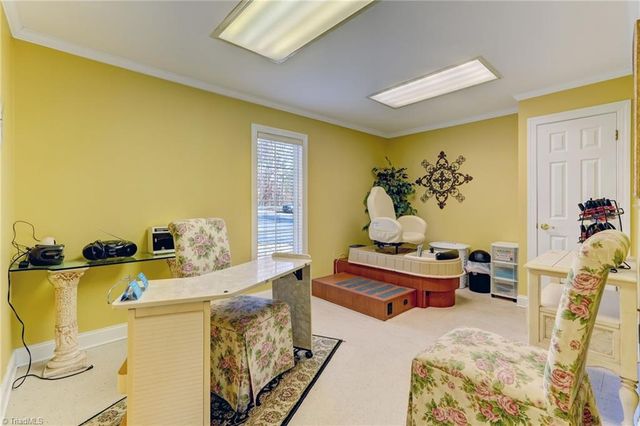 1418 Freeway Drive, Reidsville, NC 27320