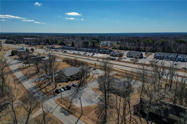 1418 Freeway Drive, Reidsville, NC 27320