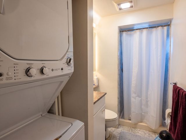 931 Massachusetts Ave 303, Cambridge, MA 02139