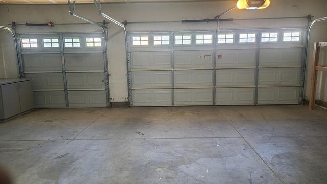 2616 E Omaha Avenue, Fresno, CA 93720