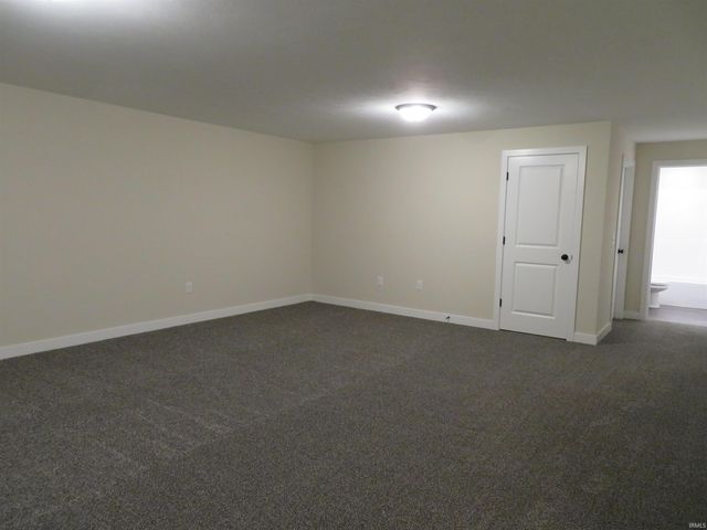 18497 Falcons Lair Court, New Paris, IN 46553