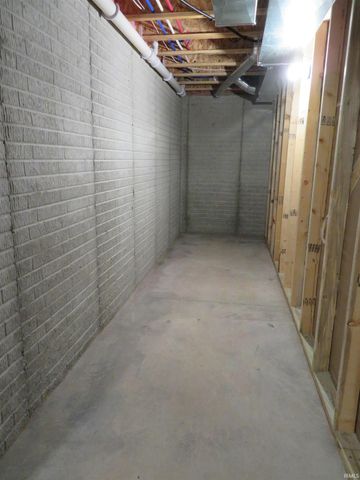 18497 Falcons Lair Court, New Paris, IN 46553