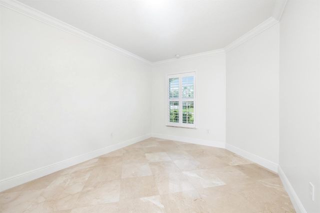 12878 N 70th Pl Place N, West Palm Beach, FL 33412