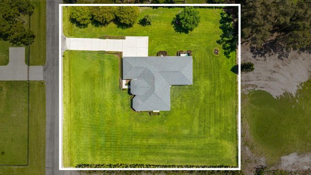 12878 N 70th Pl Place N, West Palm Beach, FL 33412