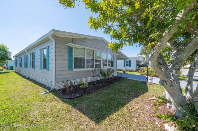 811 Silverthorn Court, Barefoot Bay, FL 32976