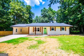 385 W Barbara Lane, Carrollton, GA 30117