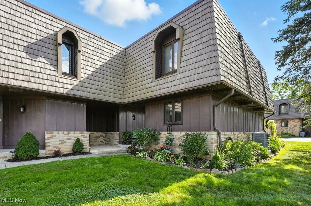 3860 Sawbridge Drive 21, Richfield, OH 44286