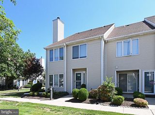 805 KARENS CT #805, North Wales, PA 19454