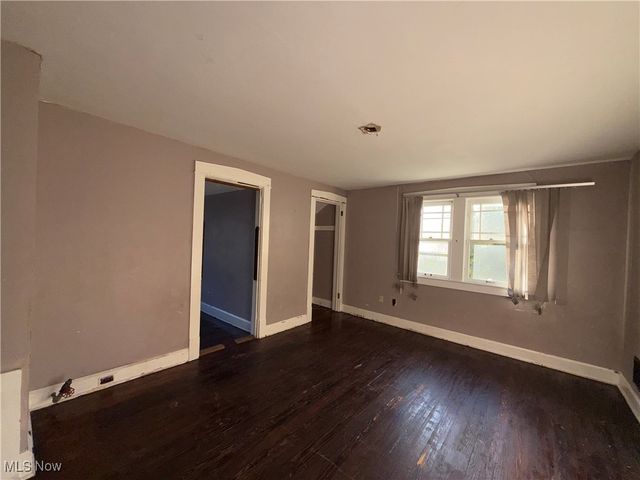 802 W Laclede Avenue, Youngstown, OH 44511