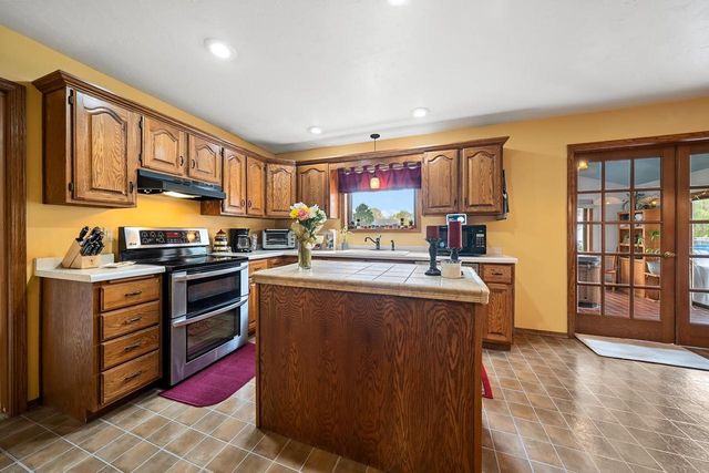 1960 CHARLES STREET, De Pere, WI 54115