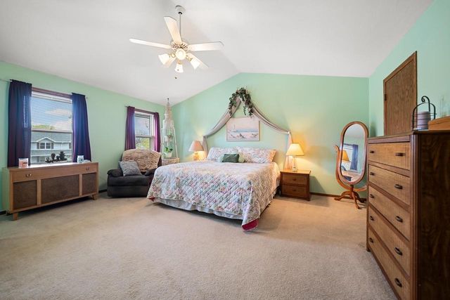 1960 CHARLES STREET, De Pere, WI 54115