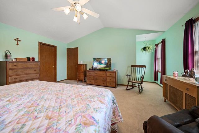 1960 CHARLES STREET, De Pere, WI 54115