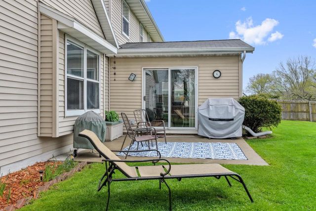 1960 CHARLES STREET, De Pere, WI 54115