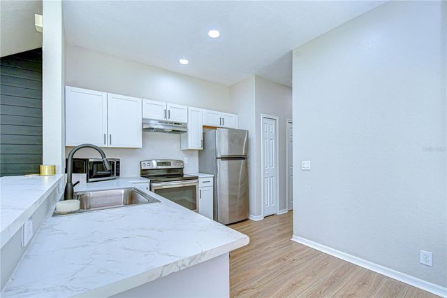 10983 WINTER CREST DRIVE, Riverview, FL 33569