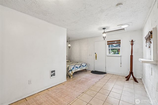 1019 W 37th Street, Vancouver, WA 98660