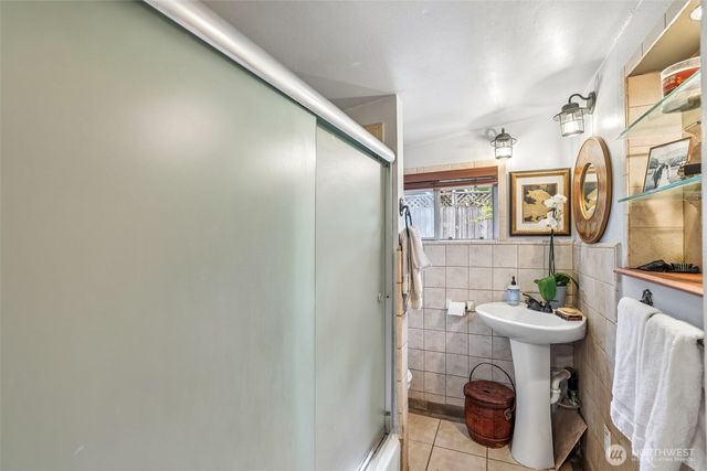 1019 W 37th Street, Vancouver, WA 98660