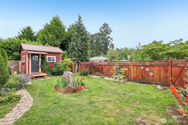 1019 W 37th Street, Vancouver, WA 98660