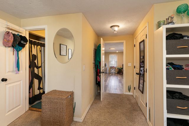 535 E Whiteside Street, Springfield, MO 65807