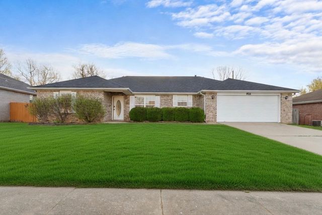 521 Prairie Street, Lowell, AR 72745